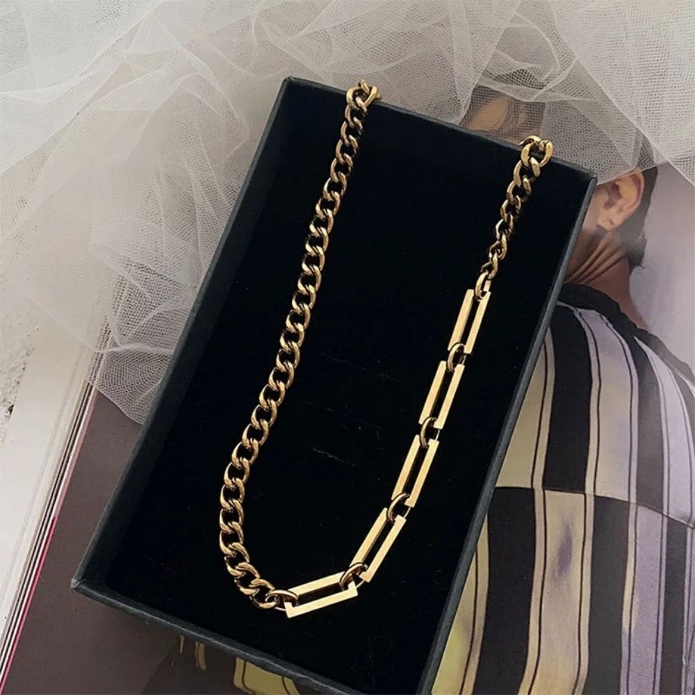 Gold Runway Necklace - Picture 4 of 5